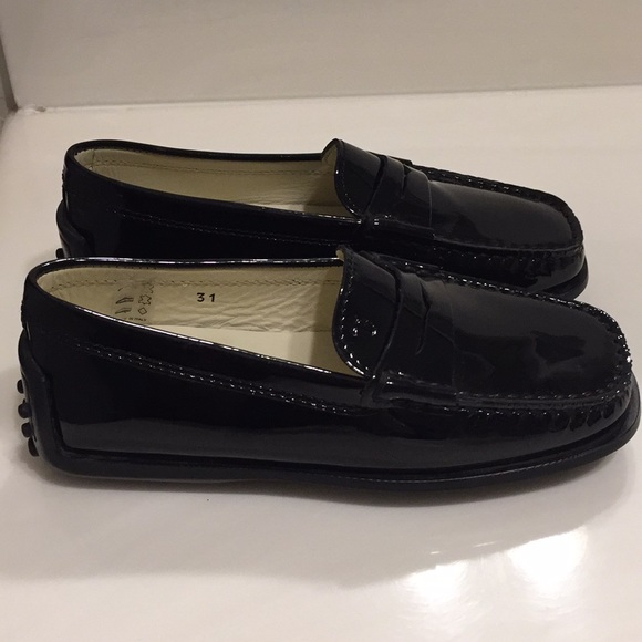 BRAND NEW! Kid's Black Unisex Junior Tod's Loafers - Picture 2 of 6